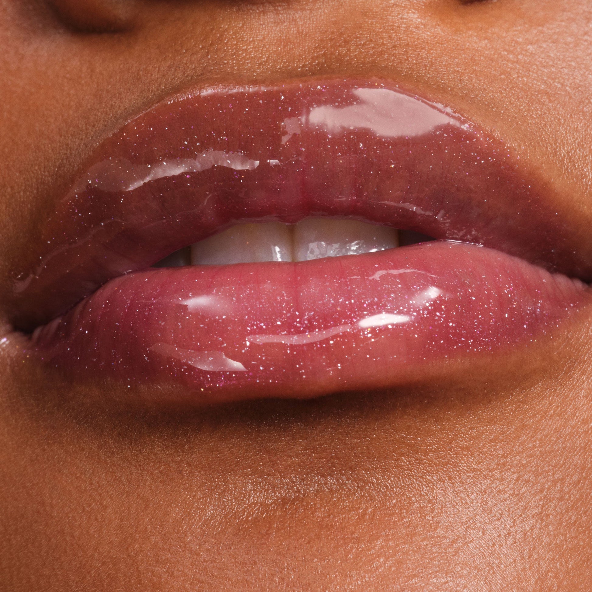 phyto-glow-lip-balm-shimmer-solar-u0 NATR-60145-Phyto-Glow-Lip-Hover-Solar.jpg
