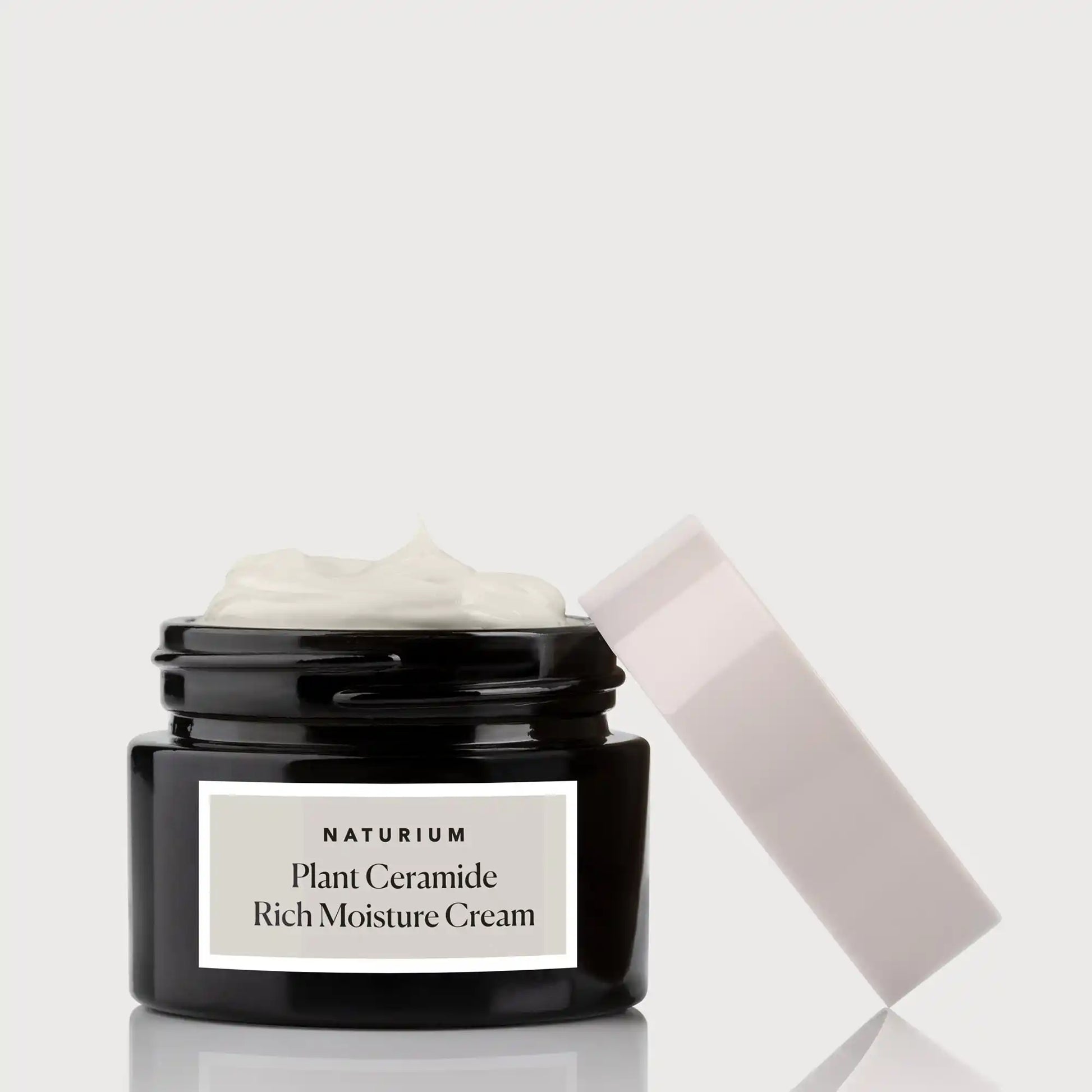 plant-ceramide-rich-moisture-cream-z9 NATR_Catalog_PCRM-Cream-CapOff.webp