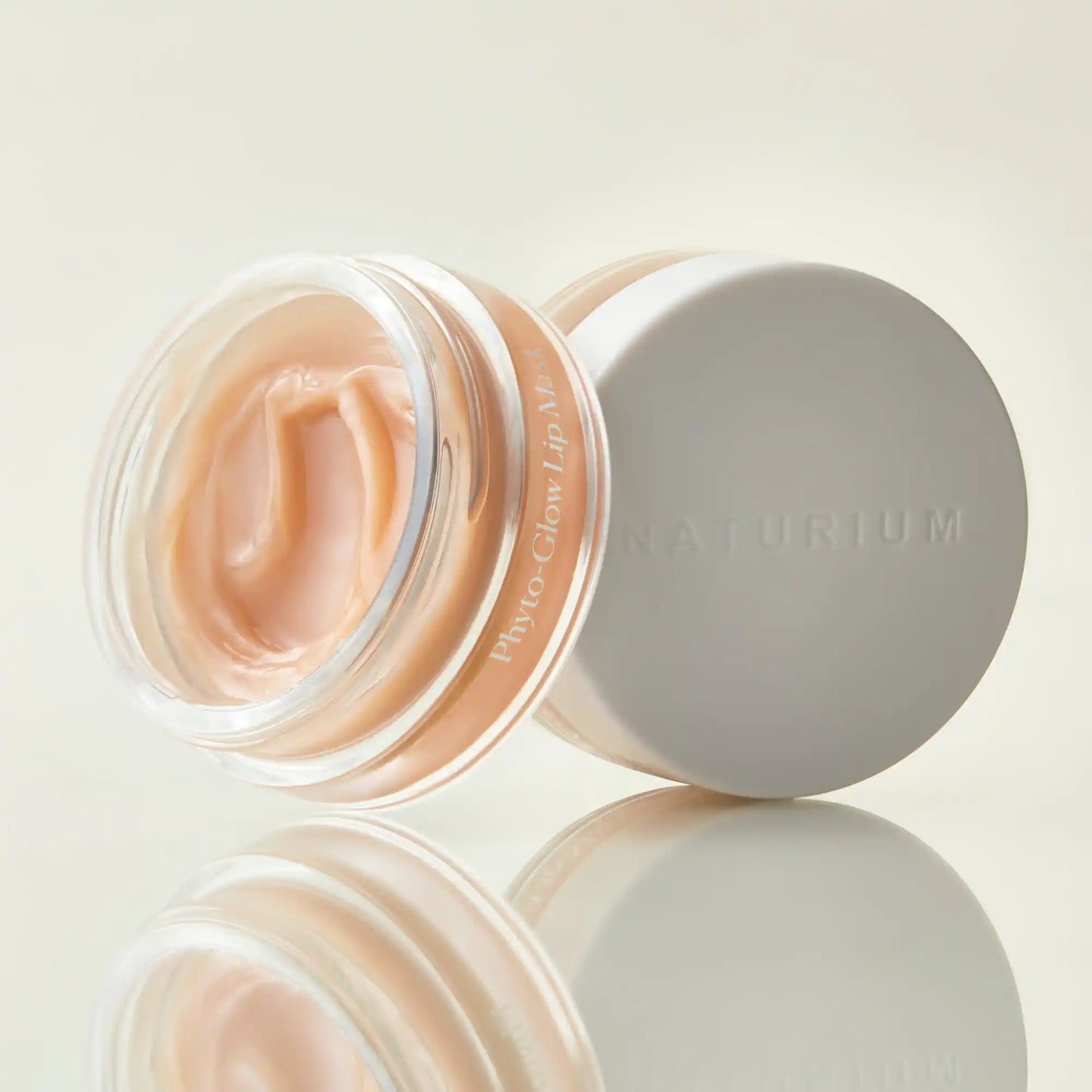 phyto-glow-lip-mask-u3 phyto-lipmask_0607-crop.webp