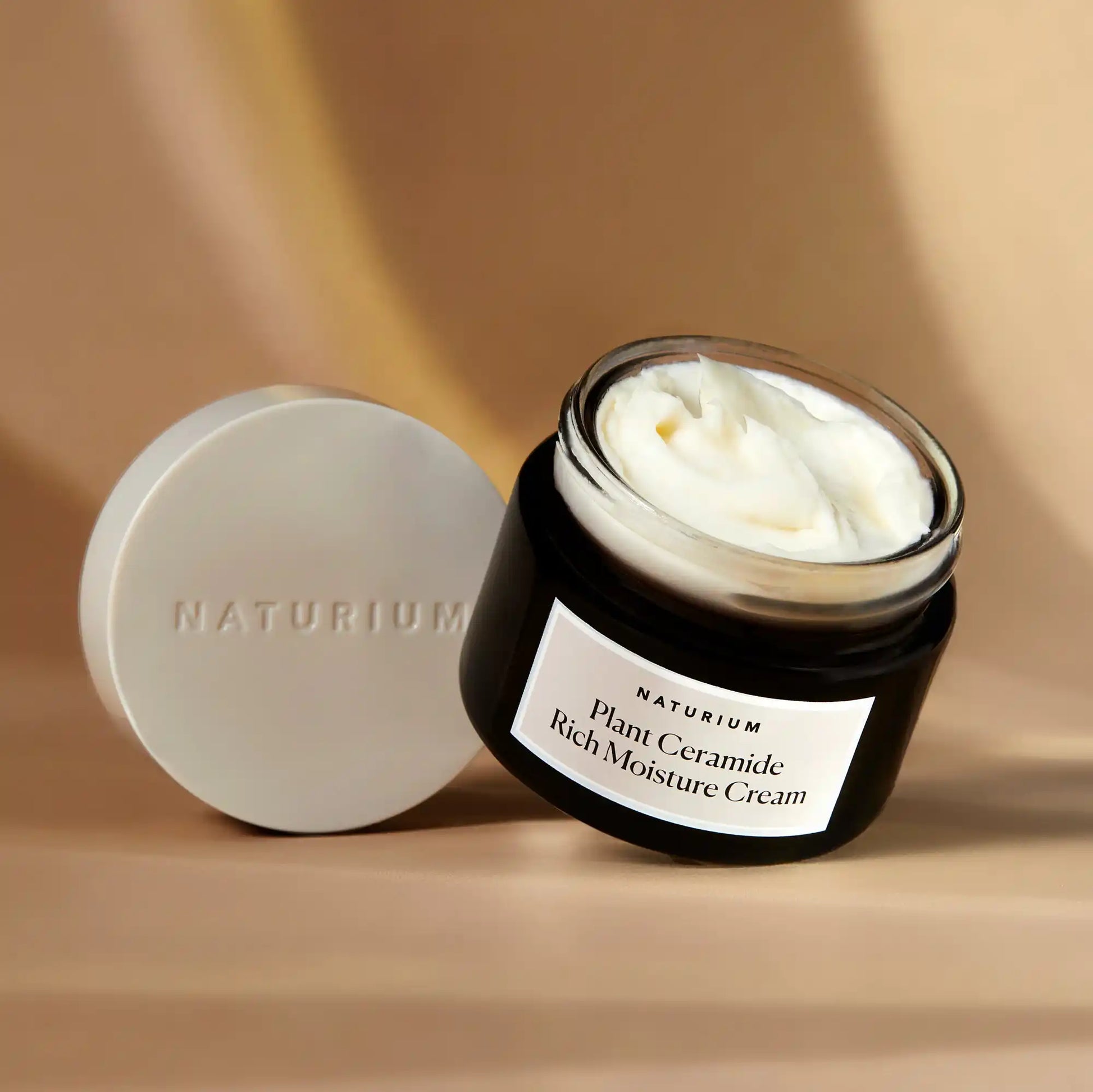 plant-ceramide-rich-moisture-cream-z9 plantceramide_0154-crop_1.webp